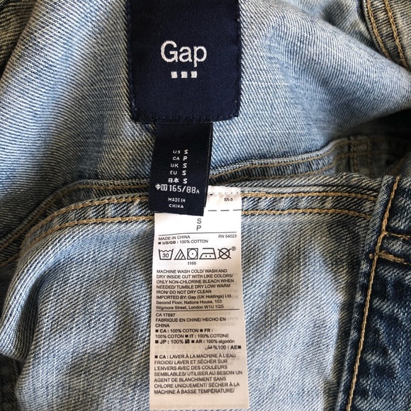 Gap Denim Jean Jacket Classic Cut and Fit - Picture 3 of 5